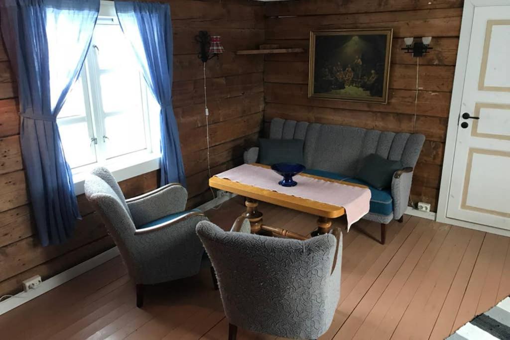Villa Nordlandshus Ved Lofotr Bostad Esterno foto